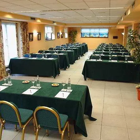Hotel Husa Fornells Park 3*