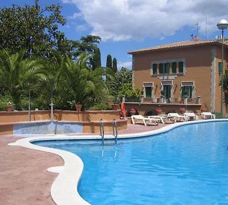 Hotel Husa Fornells Park 3*