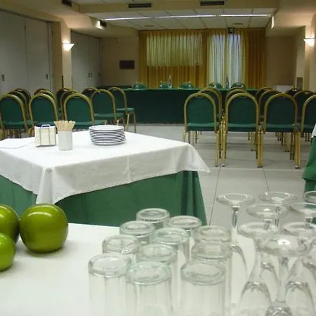 Husa Fornells Park Hotel Vilablareix